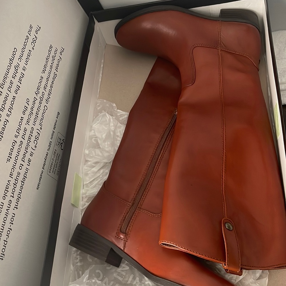 INC Knee high boots never worn size 8 regular calf